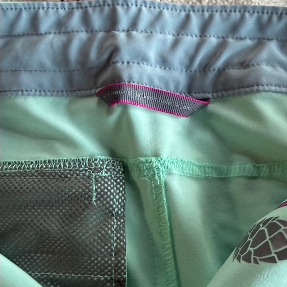 Stio Light Green Women's light weight hiking active pants. Size 6 - Picture 5 of 8